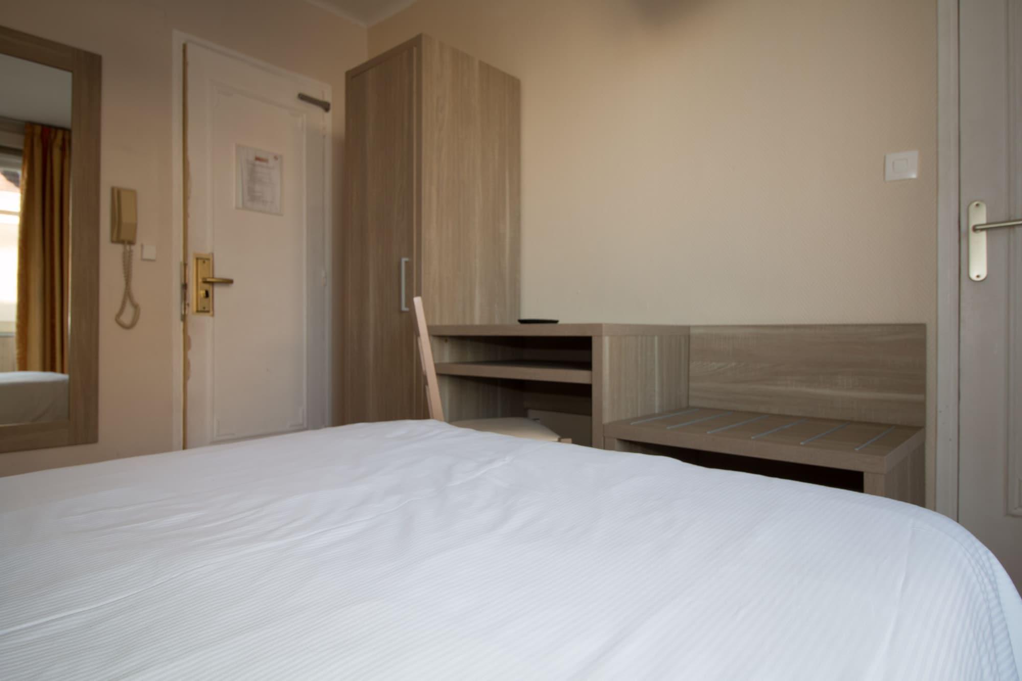 Hotel Pacific Calais Esterno foto